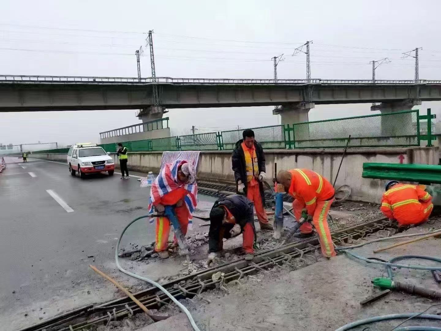 宾阳桥梁伸缩缝抢修料